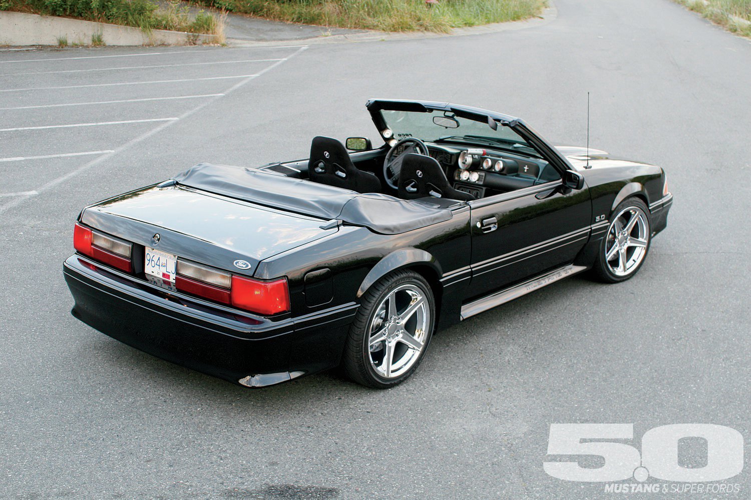 1991-ford-mustang-convertible-rear-view.jpg